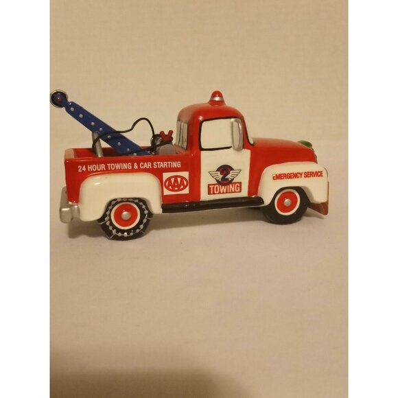Dept 56 Snow Village - Service Vehicles - AAA Tow Truck - Picture 6 of 6